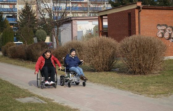 Program TTV z celebrytami opiekującymi się niepełnosprawnymi krytykowany już przed emisją. „Tu nie chodzi o szczytne cele”