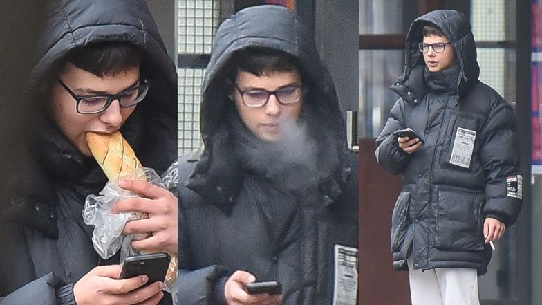 Allan Krupa zaopatrzony w broń na "ODPĘDZANIE KOBIET", czyli czosnkową bagietę, przemierza warszawskie ulice, popalając DYMKA (ZDJĘCIA)