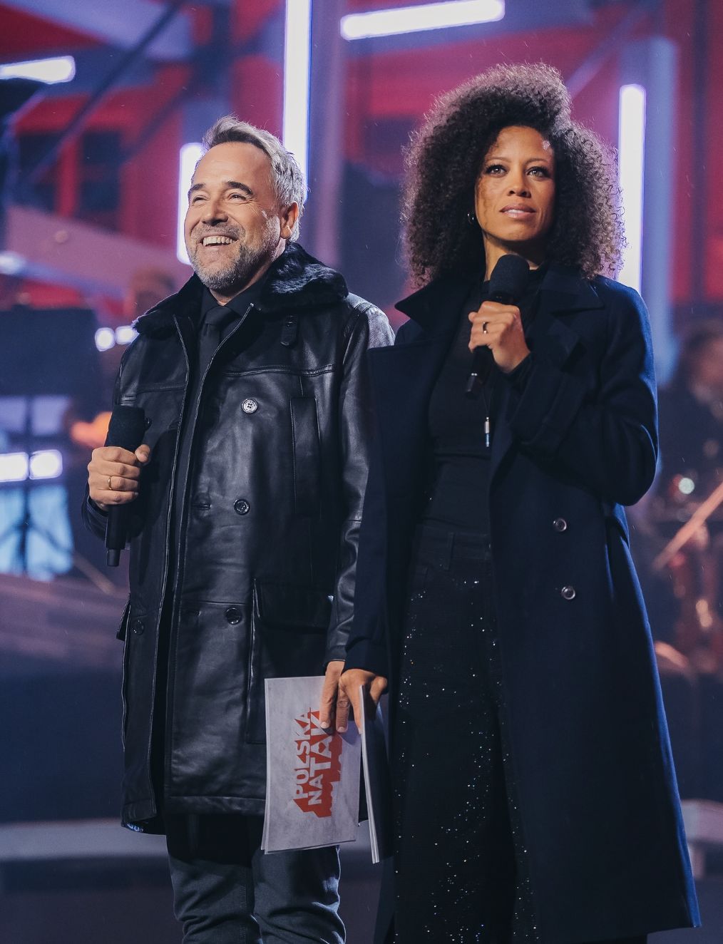 Łukasz Nowicki przejęzyczył się na scenie koncertu TVP