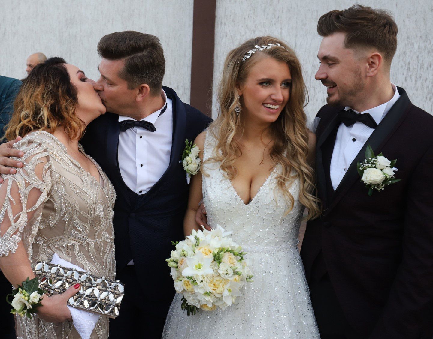 "Nie chcieliśmy tego wesela". Odradzała synowi ślub, a sama wyszła za mąż w ciąży