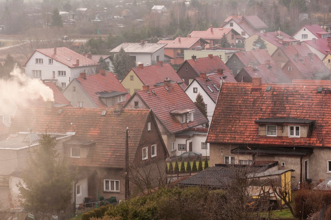 Nadużycia w programie "Czyste powietrze". NFOŚiGW odpowiada