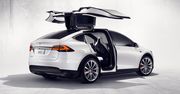 Produkcyjna Tesla Model X na pierwszych oficjalnych zdjęciach