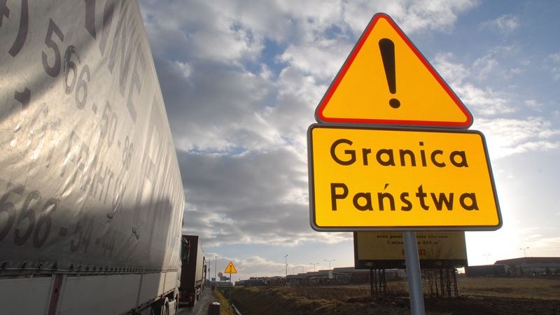 Przekroczenie granicy z Polską oznacza dla wielu Ukraińców szansę na nowe, lepsze życie. Powinniśmy ich zatrzymywać