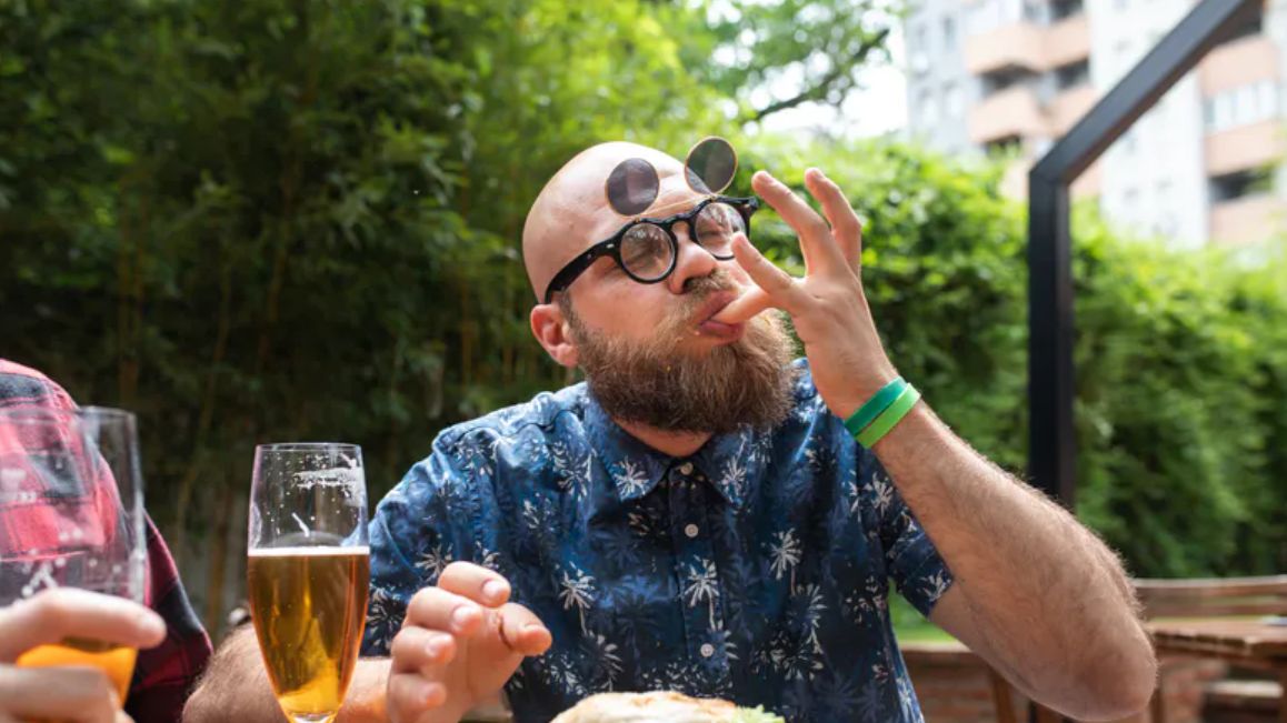 Jakie składniki w jedzeniu wpływają na stany zapalne skóry?