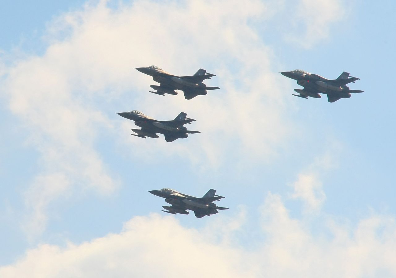 Rosja gotowa na transfer F-16? "Jest już za późno"