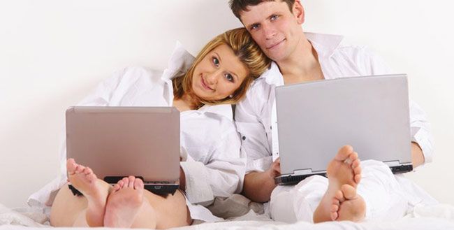 "Internetowe" małżeństwa są szczęśliwe i trwałe
