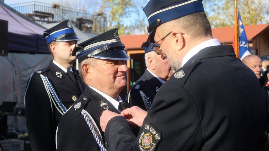 Strażacy świętują 80 lat działalności i współpracy (Wojciech Obremski lca.pl)