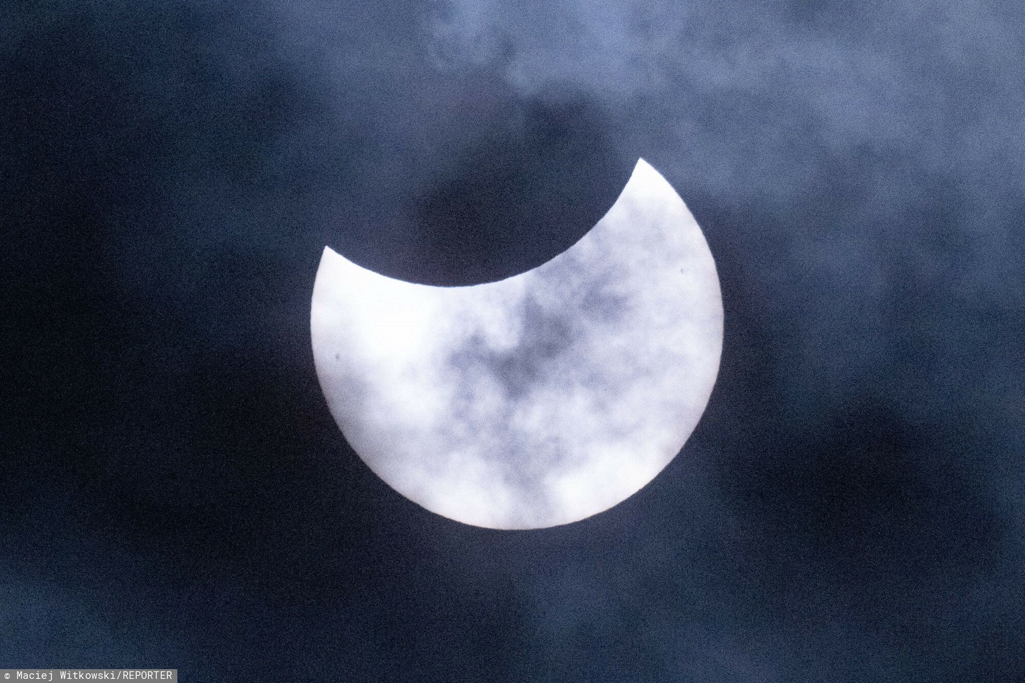 Częściowe zaćmienie Słońca nad Wrocławiem 