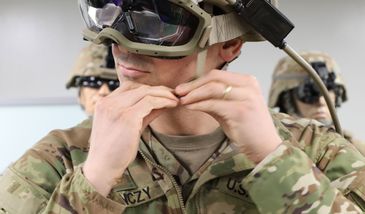 Microsoft zrobi dla armii USA zestawy słuchawkowe do VR