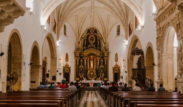 Wielkanoc 2021. Gdzie i kiedy oglądać msze online?