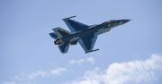 F-16 w rosyjskich barwach. Pojawił się nad USA