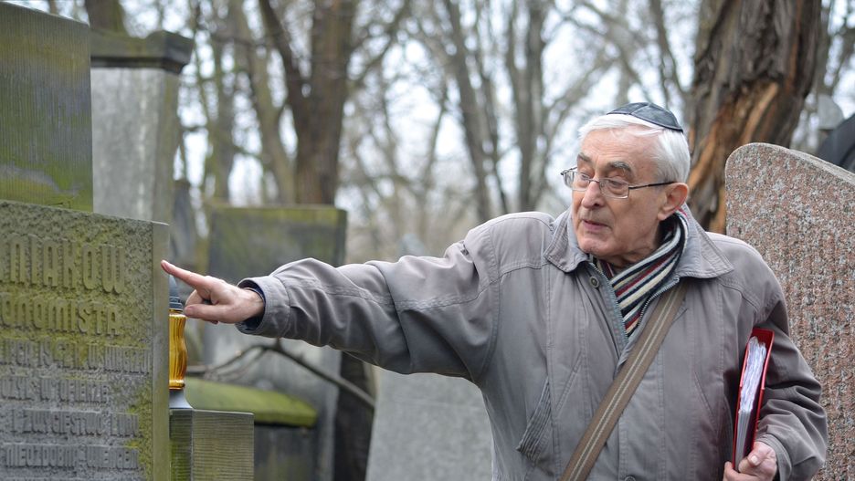 Warszawa. Nie żyje Jan Jagielski, badacz dziejów żydowskiej społeczności w stolicy, przewodnik po miejscach pamięci, orędownik ratowania śladów obecności Żydów w Polsce
