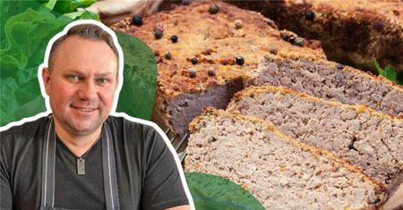 Strzelczyk robi najlepszy pasztet na Wielkanoc. Jest kremowy, wilgotny i nie rozpada się