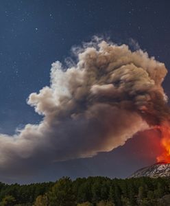Erupcja włoskiego wulkanu Etna. Zdjęcia są piękne i zarazem przerażające