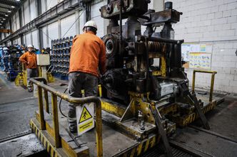 Dostawcy stali biją na alarm. Mówią, co robi Orlen