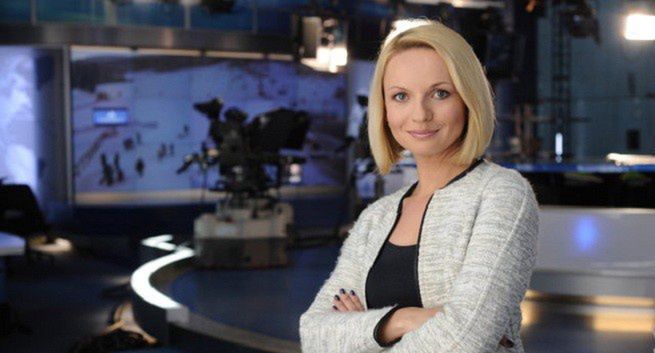 Zdjęcia dziennikarki TTV w serwisie erotycznym. "Znajdę Cię oszustko/oszuście"