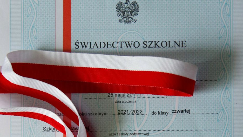 Co oznaczają kolory świadectw szkolnych?