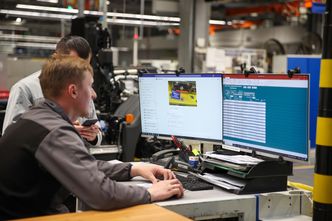 "Taktyczna cierpliwość" na rynku pracy. Jest problem z podwyżkami