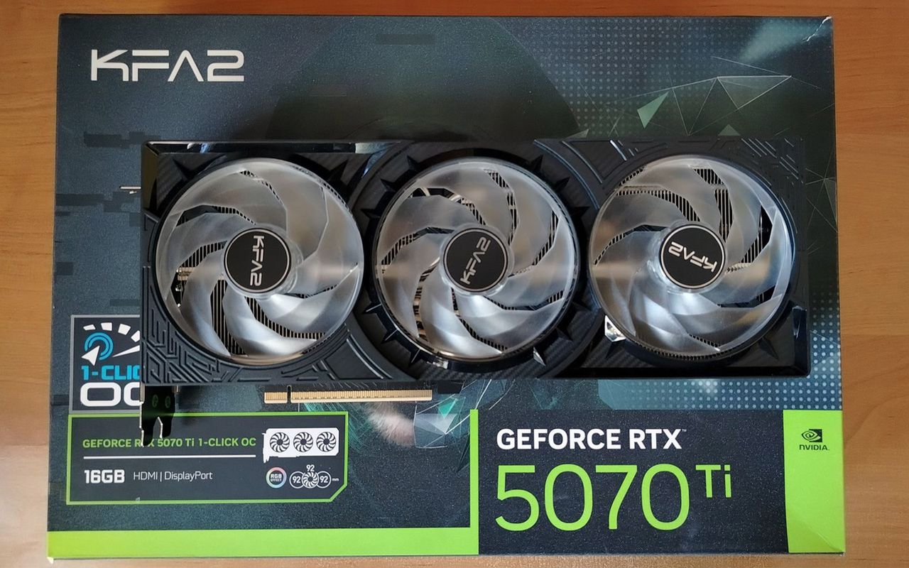 KFA2 RTX 5070 Ti 1-Click OC pudełko