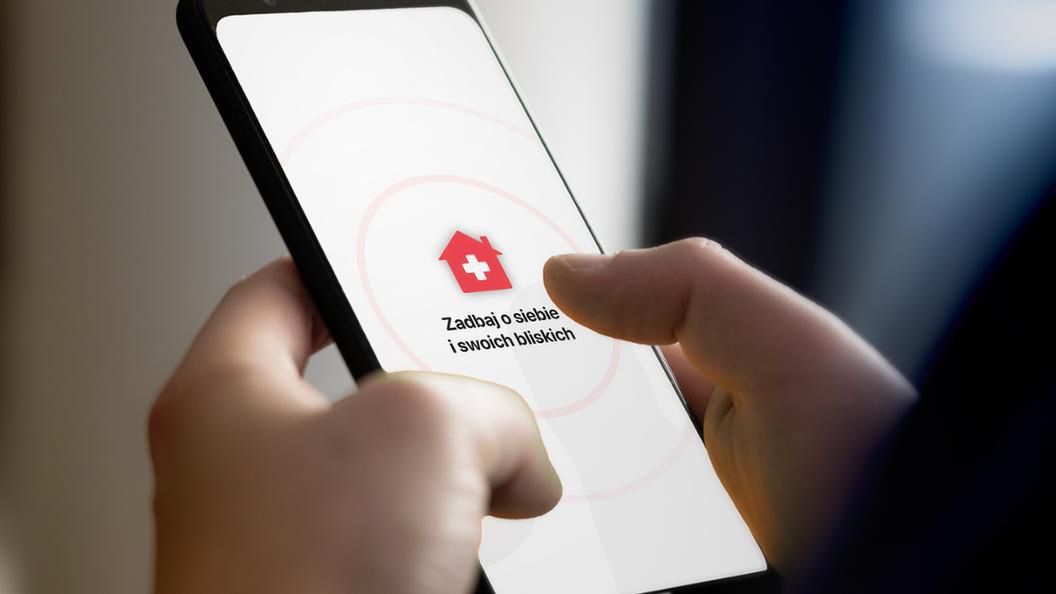 Wpadka Ministerstwa Cyfryzacji. Luka w aplikacji pozwala sprawdzić, czy ktoś podlega kwarantannie domowej 1