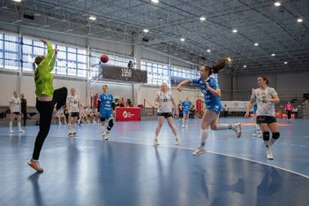 Trudny mecz przed Jutrzenką Płock. Liderki ligi czekają na płocczanki