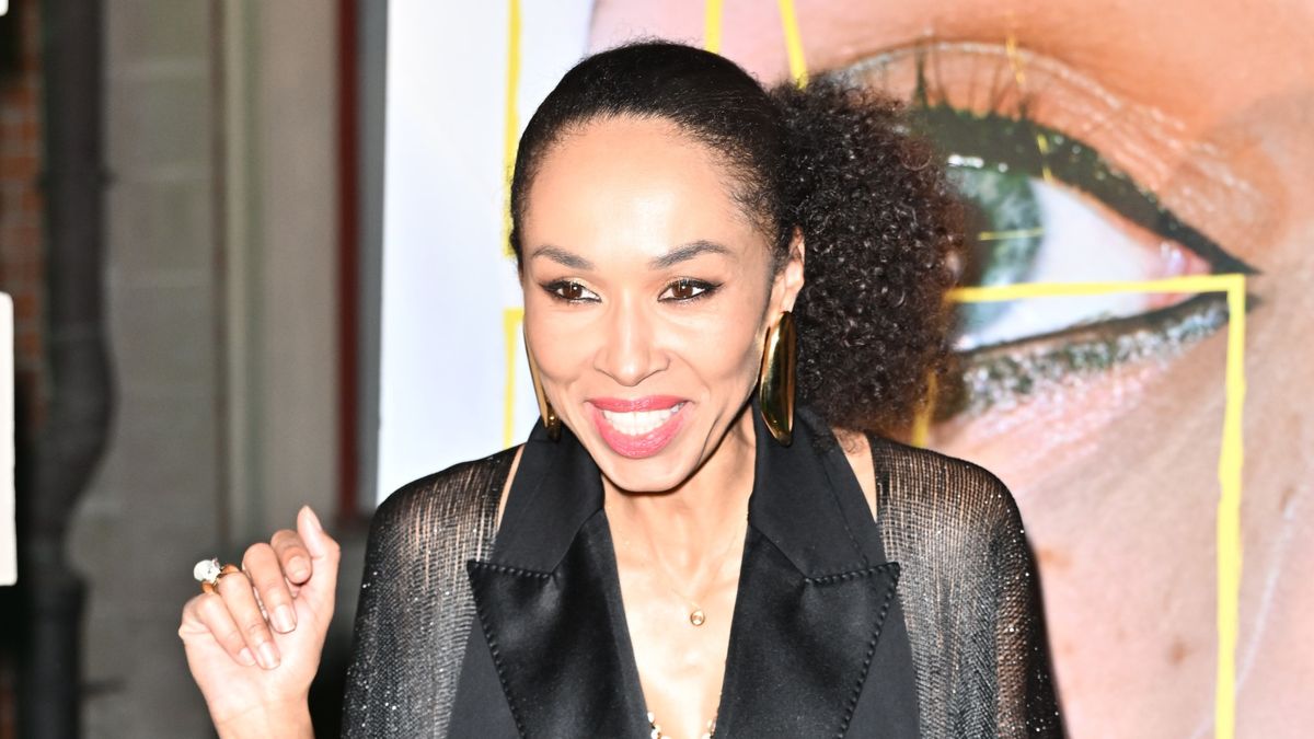 Omenaa Mensah prezentuje imponującą formę