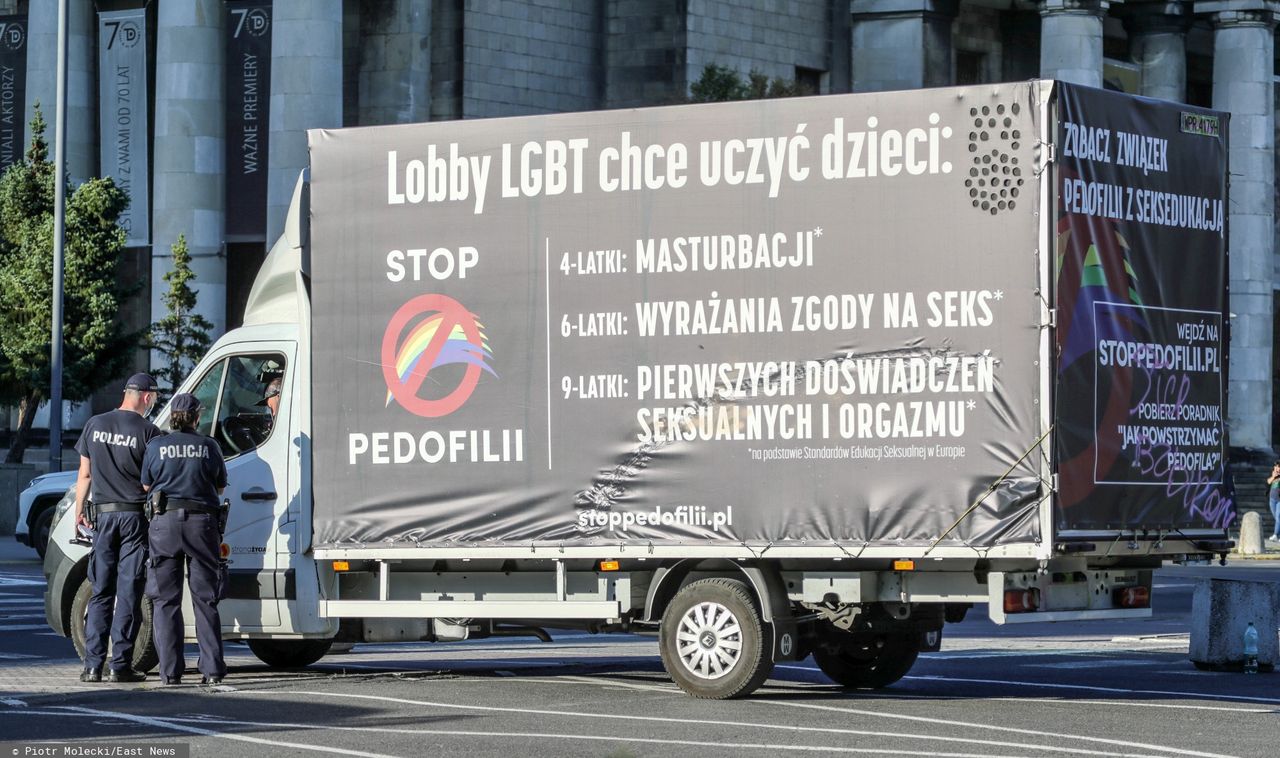 Edukacja seksualna w Polsce. Projekt "Stop pedofilii" znowu pod lupą posłów