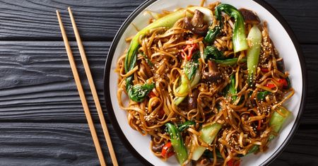 Pad thai – kalorie, wartości odżywcze i przepis