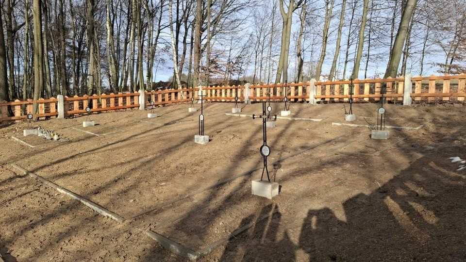 Zakończyła się odbudowa cmentarza nr 111