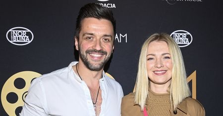 Basia Kurdej-Szatan na romantycznym zdjęciu z mężem. Tak celebrują miłość na wakacjach