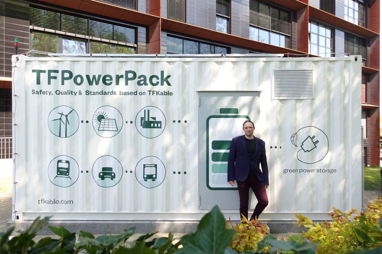 Lublin: Magazyny energii stworzone na Politechnice trafiają do przemysłu