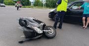 Lublin: Skuterzysta przewrócił się na skrzyżowaniu, trafił do szpitala