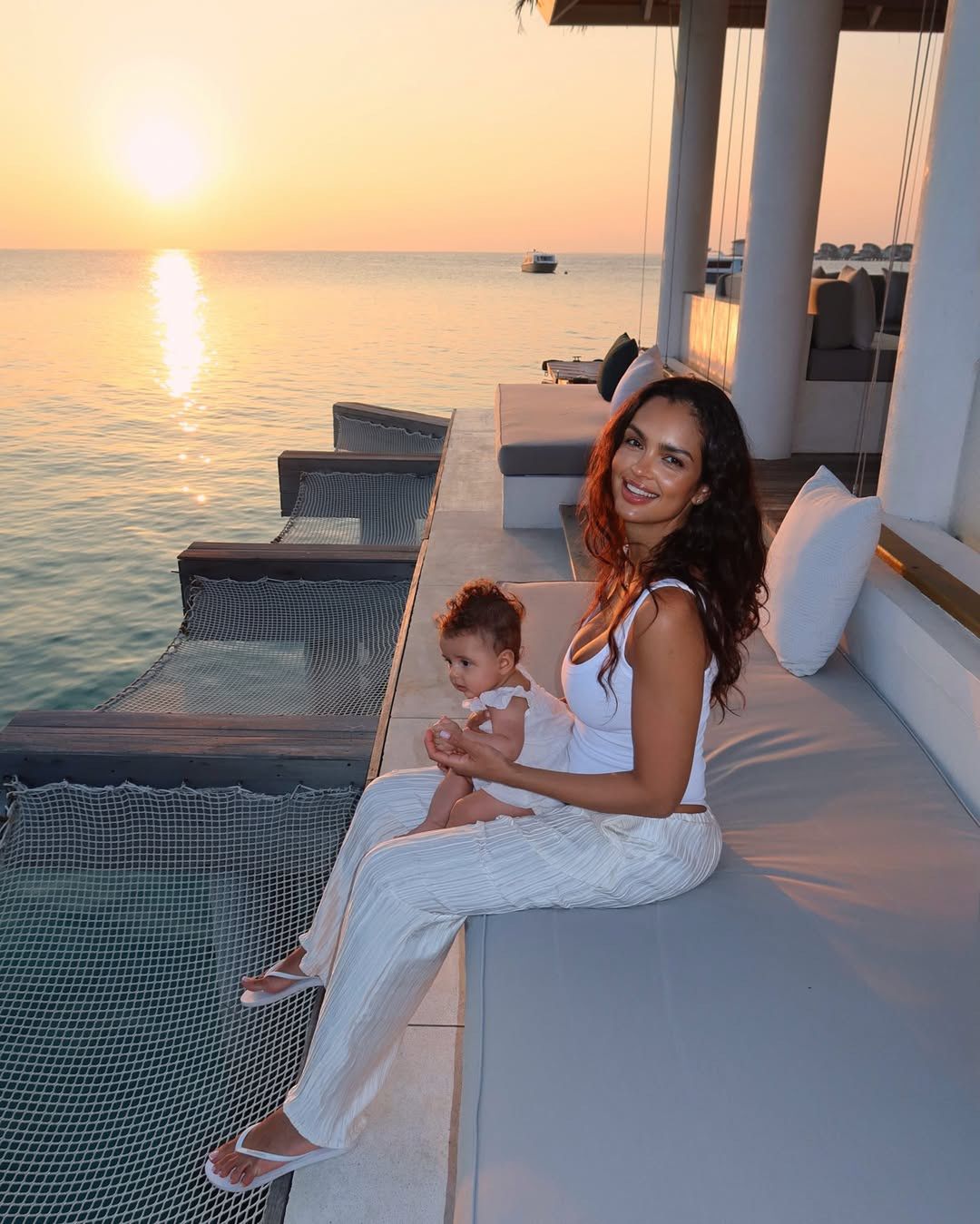 Klaudia El Dursi z córeczką Carmen