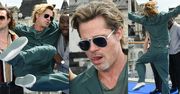 Swawolny Brad Pitt promuje "Bullet Train" w piżamowym garniturze (ZDJĘCIA)