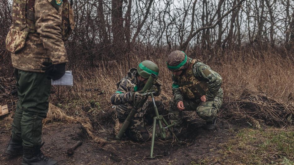 Nie odpuszczają. Rosja wchodzi w tryb wojenny
