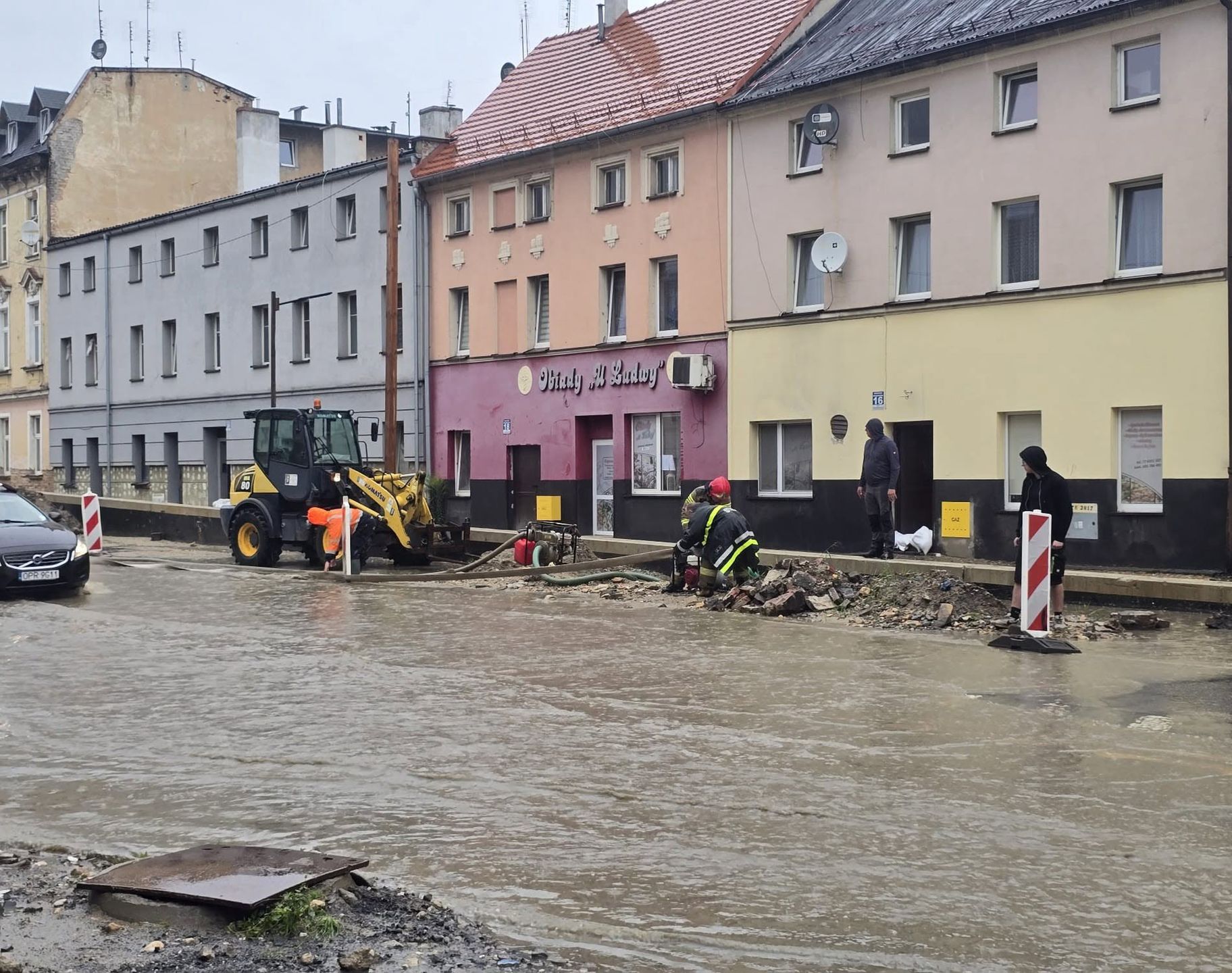 Zalana główna ulica