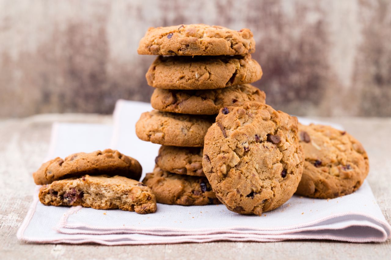 Sweet satisfaction: 3-ingredient condensed milk cookies