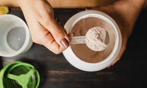 Przyjmowała kreatynę przez miesiąc. Dietetyczka opisała efekty