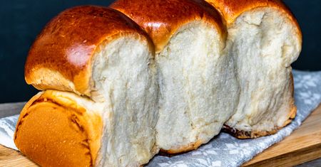 Dzięki tej zasmażce wypieki wychodzą cudownie pulchne. Potrzebujesz do niej 2 składników