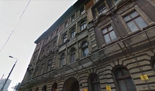 Chwile grozy w centrum miasta. Runął dach i stropy kamienicy