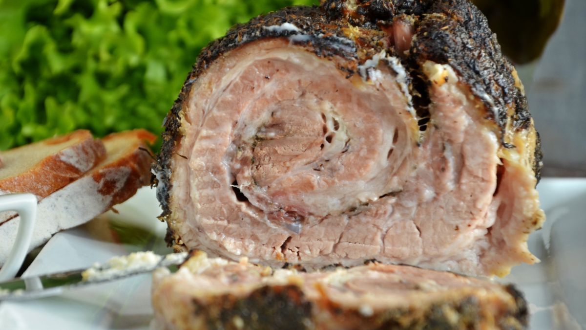 Pieczony boczek rolowany jak za dawnych lat