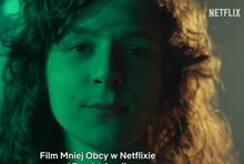 Zwiastun filmu "Mniej obcy"