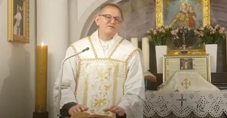 Kontrowersyjny ksiądz rusza na pielgrzymkę. Pojawiły się ostrzeżenia