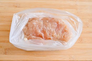 Widzisz na kurczaku? Natychmiast odłóż. Nadaje się tylko do utylizacji