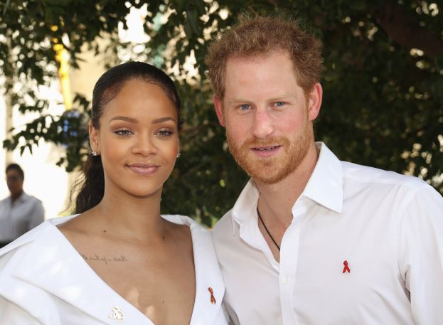 Rihanna dogryza dziennikarce pytającej o ślub księcia Harry'ego. "Czemu miałabym być zaproszona?!"