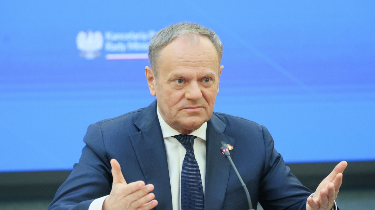 Premier Tusk o deregulacji ze stron? spo?eczn?
Fot. Pawel Wodzynski/East News, 24.03.2025. Warszawa. KPRM. Spotkanie premiera Donalda Tuska (n/z) z przedstawicielami strony spolecznej w sprawie deregulacji.
Pawel Wodzynski