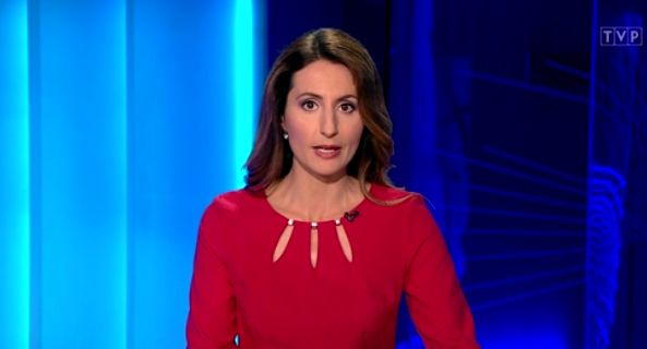 Agnieszka Oszczyk prowadzi boczne wydania „Wiadomości” TVP1