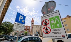 Mandaty po 132 euro w Chorwacji. Takie znaki stanęły przy Starym Mieście
