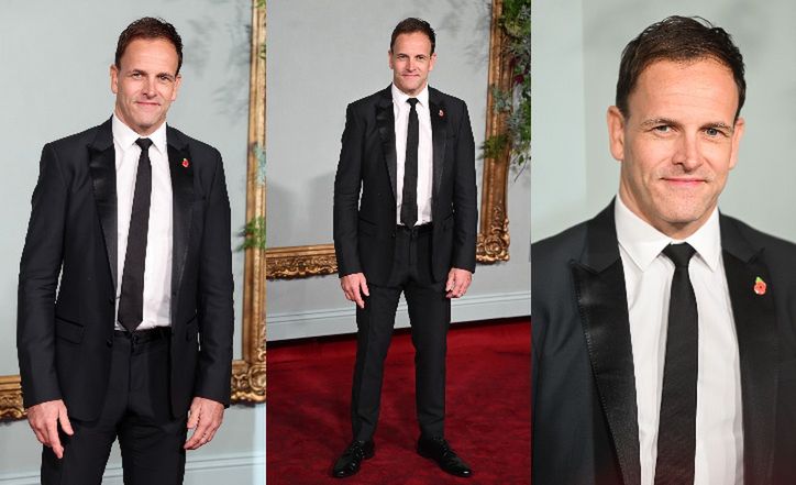 Jonny Lee Miller - premier  John Major