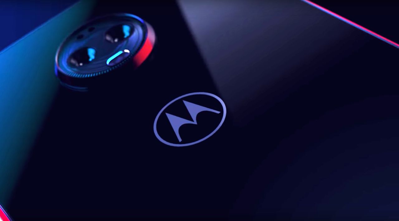 Moto Z3 to pierwszy smartfon z 5G. Nie będzie więcej modułów Moto Mods